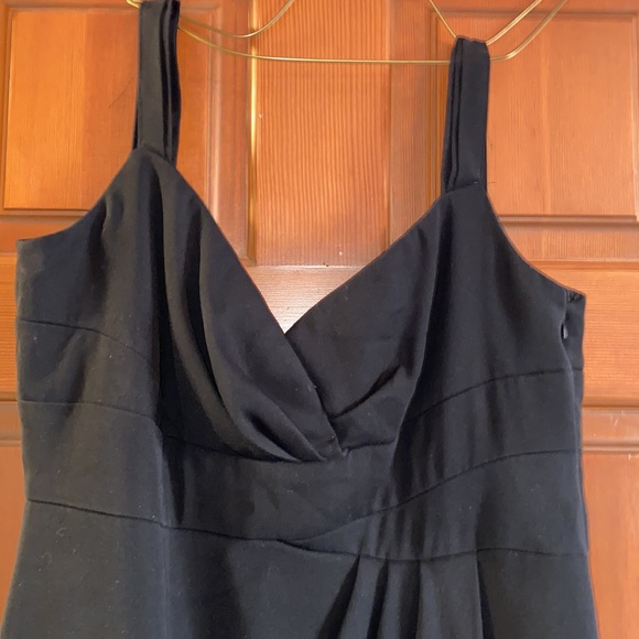 Jones New York Little Black Dress Size 16. Faux Wrap. Fully lined. - Picture 2 of 13